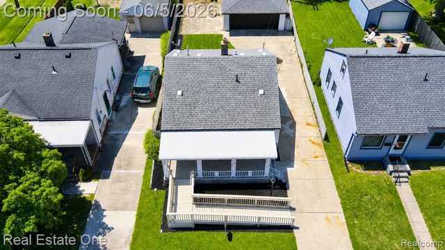 3926 21st Street, Wyandotte, MI 48192