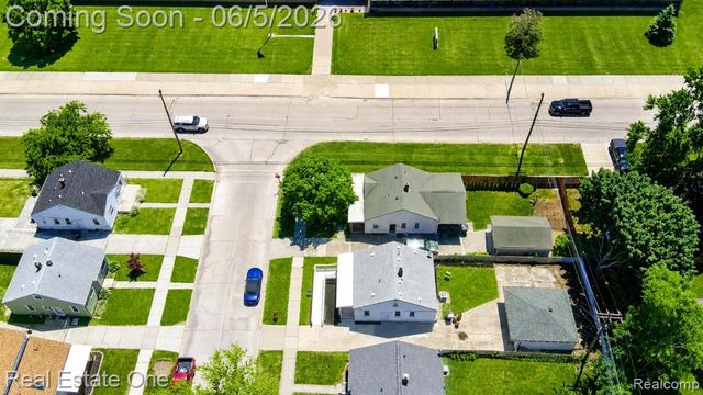 3926 21st Street, Wyandotte, MI 48192