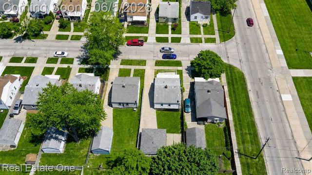 3926 21st Street, Wyandotte, MI 48192