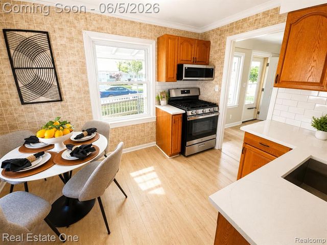 3926 21st Street, Wyandotte, MI 48192
