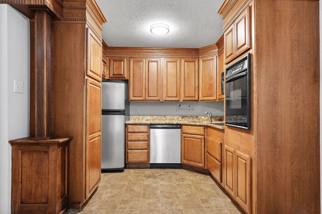 900 Mountain Creek Road E61, Chattanooga, TN 37405