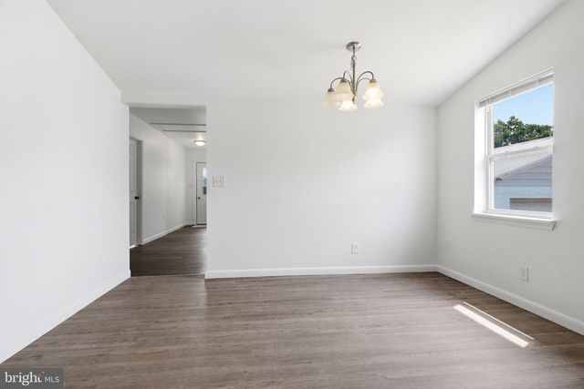430 HYKES MILL RD, Manchester, PA 17345