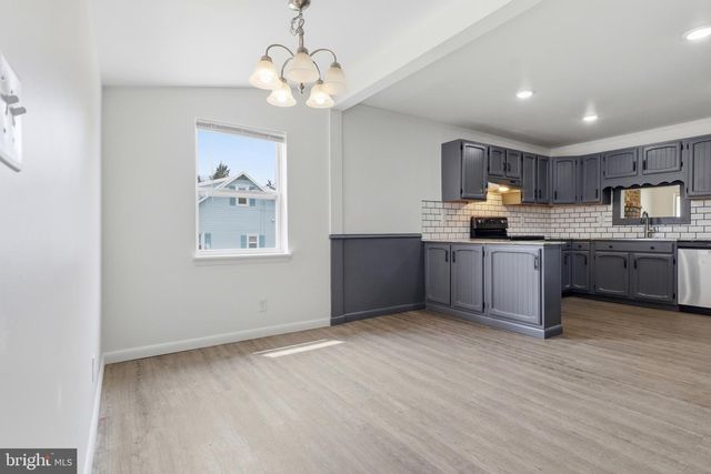 430 HYKES MILL RD, Manchester, PA 17345