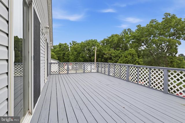 430 HYKES MILL RD, Manchester, PA 17345