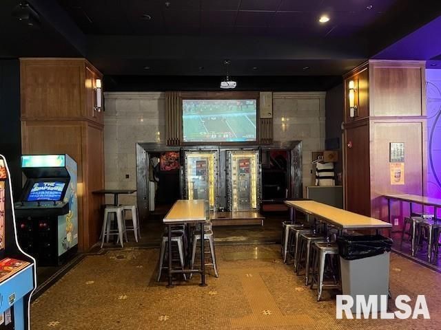 300 BRADY Street, Davenport, IA 52801