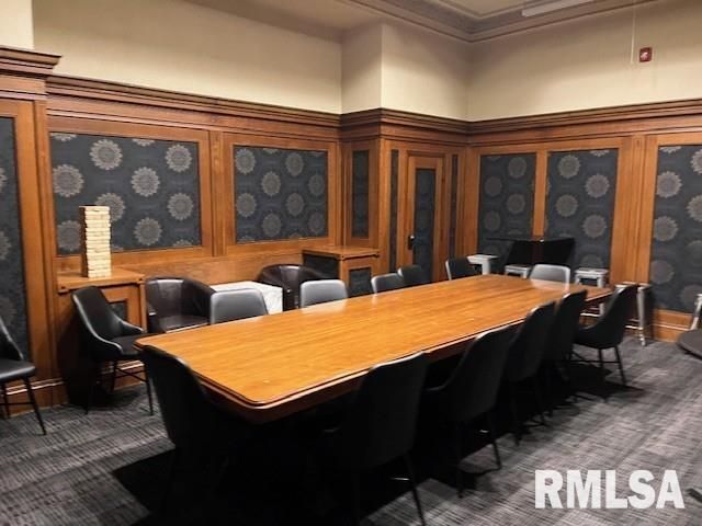 300 BRADY Street, Davenport, IA 52801