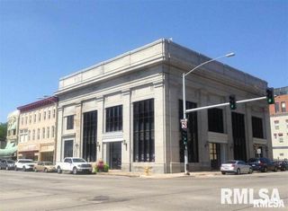 300 BRADY Street, Davenport, IA 52801