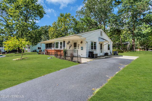 36A Arizonia Avenue, Whiting, NJ 08759