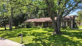 303 Pickering Drive, Pickerington, OH 43147