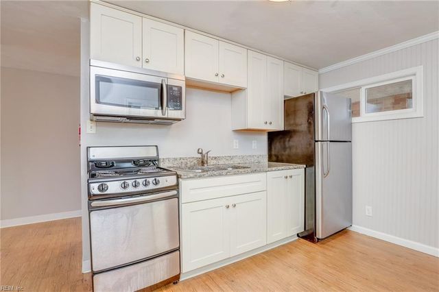 315 15th St Apt 2, Virginia Beach, VA 23451