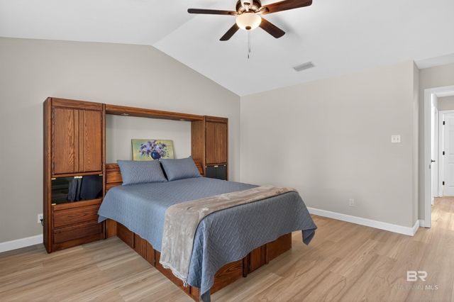 9658 Poets Corner, Daphne, AL 36526