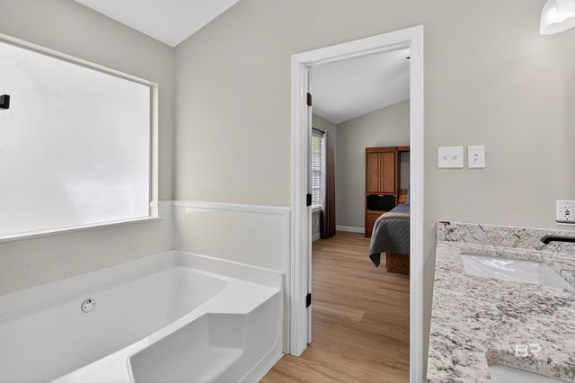 9658 Poets Corner, Daphne, AL 36526