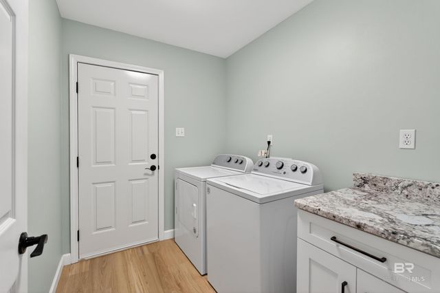 9658 Poets Corner, Daphne, AL 36526