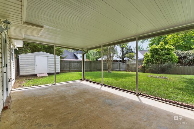 9658 Poets Corner, Daphne, AL 36526