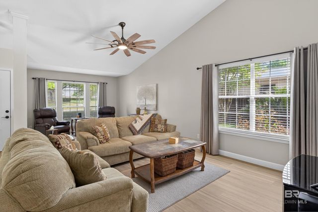 9658 Poets Corner, Daphne, AL 36526