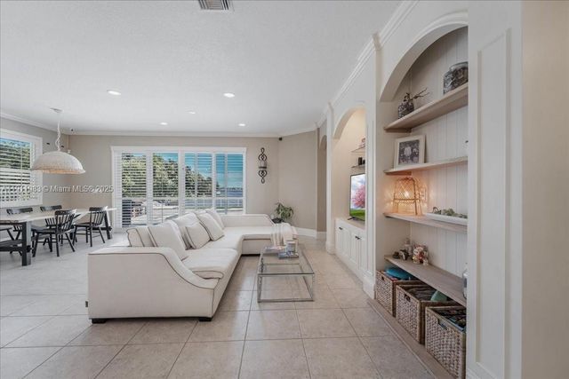 5235 SW 171st Ave, Miramar, FL 33027