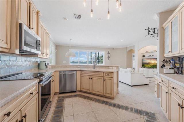 5235 SW 171st Ave, Miramar, FL 33027