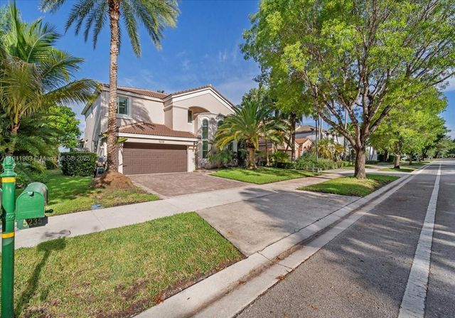 5235 SW 171st Ave, Miramar, FL 33027