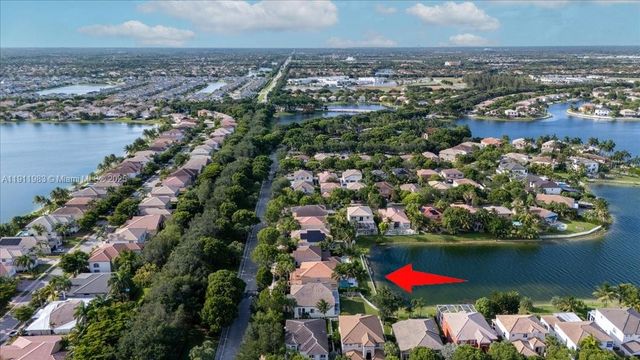 5235 SW 171st Ave, Miramar, FL 33027