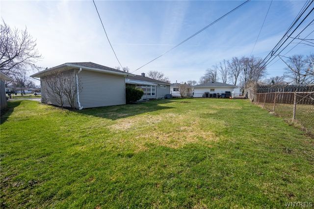 102 Woodgate Road, Tonawanda, NY 14150