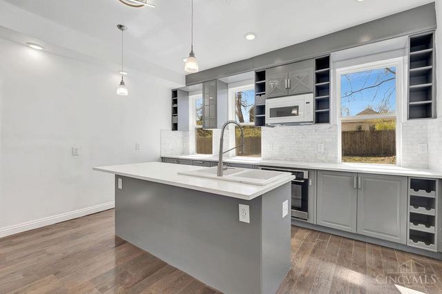 1915 Maple Avenue, Norwood, OH 45212