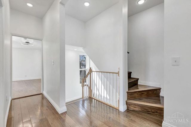 1915 Maple Avenue, Norwood, OH 45212