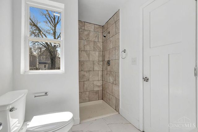 1915 Maple Avenue, Norwood, OH 45212