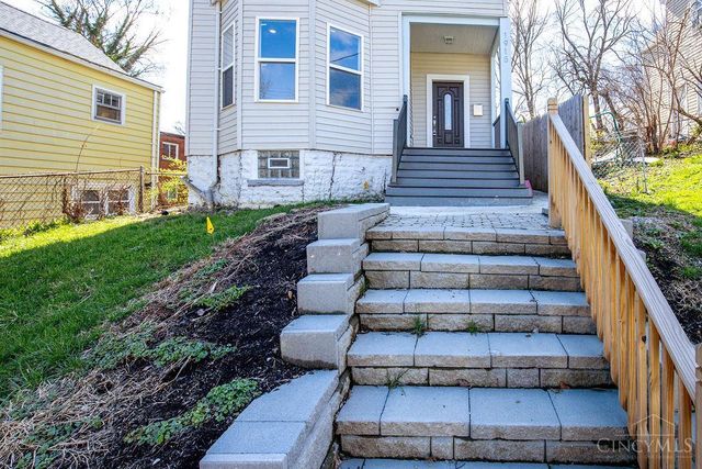 1915 Maple Avenue, Norwood, OH 45212