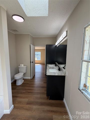 222 E Maine Avenue, Bessemer City, NC 28016