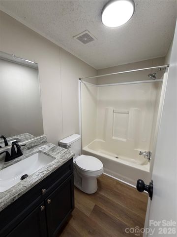 222 E Maine Avenue, Bessemer City, NC 28016