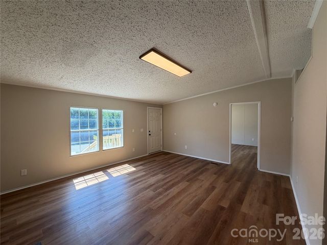 222 E Maine Avenue, Bessemer City, NC 28016
