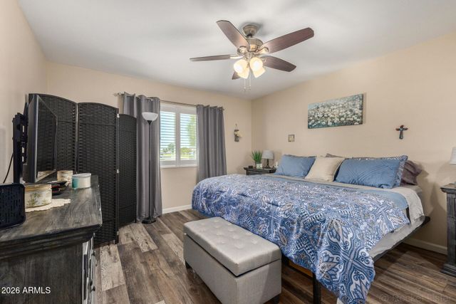 11154 W EMERALD Drive, Sun City, AZ 85351