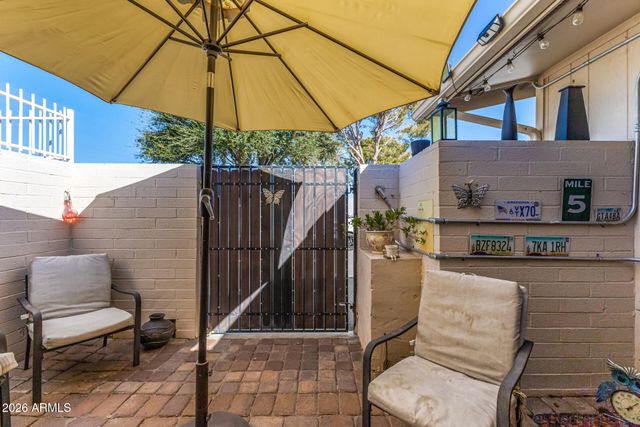 11154 W EMERALD Drive, Sun City, AZ 85351