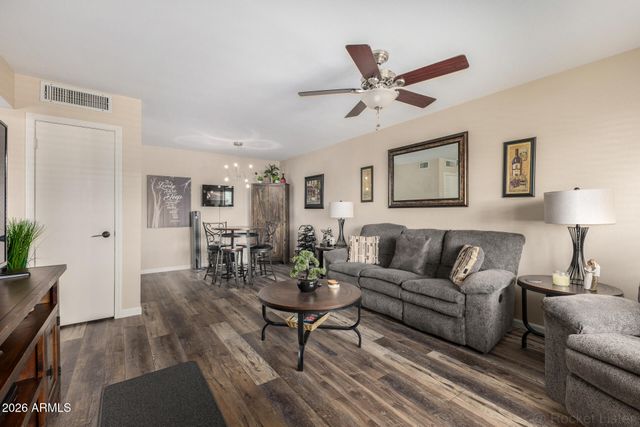 11154 W EMERALD Drive, Sun City, AZ 85351