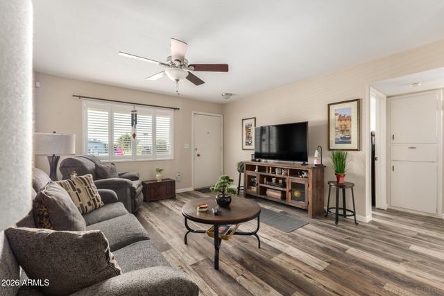 11154 W EMERALD Drive, Sun City, AZ 85351