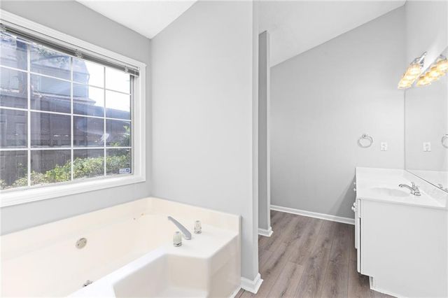 2110 Racquet Club Circle, Lawrenceville, GA 30043