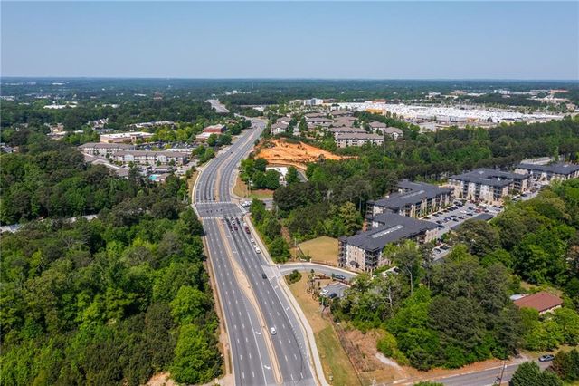 2110 Racquet Club Circle, Lawrenceville, GA 30043