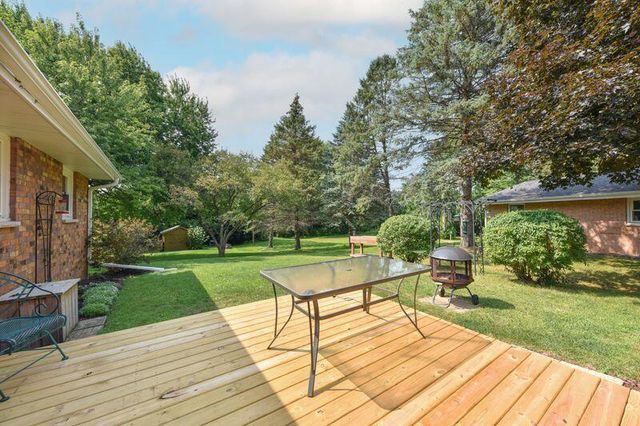 211 Oakview DRIVE, Slinger, WI 53086