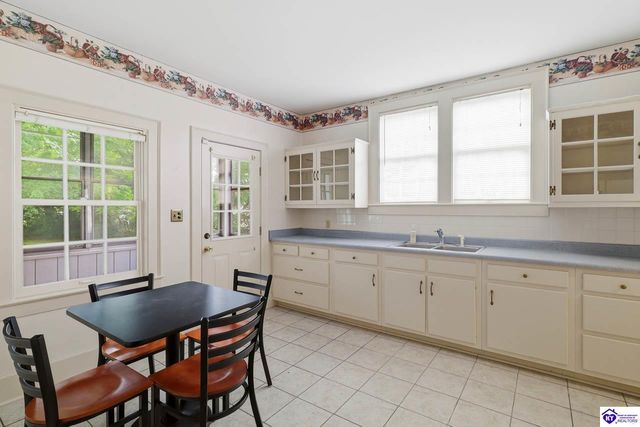 306 W Dixie Avenue, Elizabethtown, KY 42701