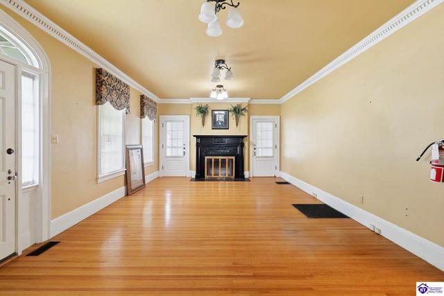 306 W Dixie Avenue, Elizabethtown, KY 42701