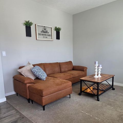 238 Carrowmoore Drive, Pickerington, OH 43147