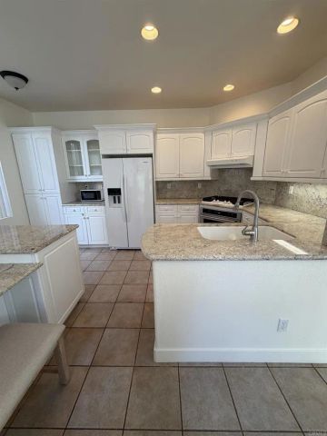 2450 La Costa, Chula Vista, CA 91915