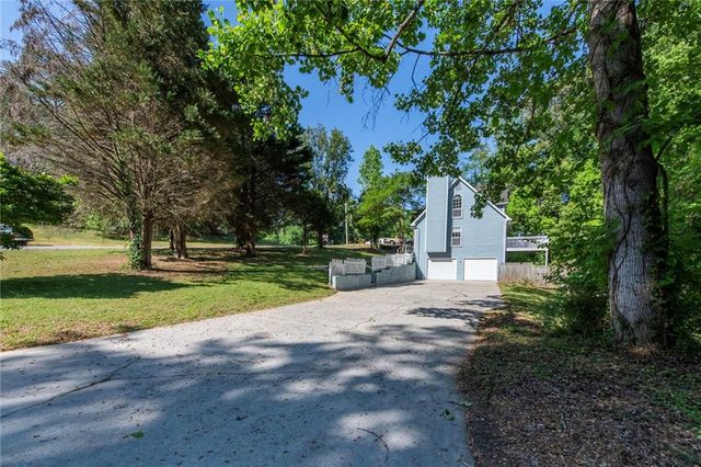 5995 Megcole Way SW, Mableton, GA 30126