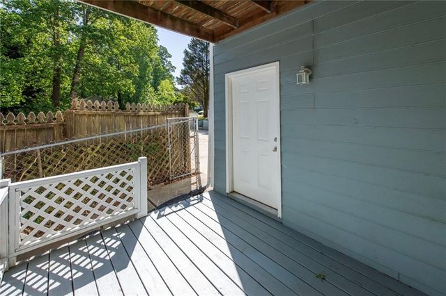 5995 Megcole Way SW, Mableton, GA 30126