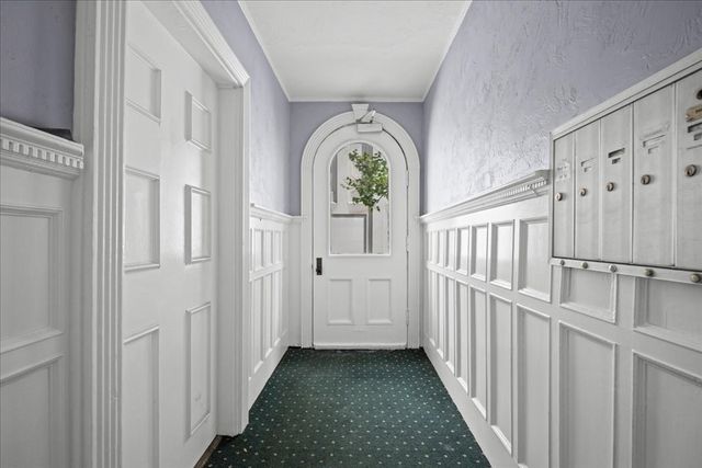 40 Elm St 1, Worcester, MA 01609