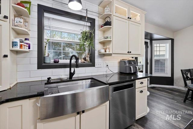 809 Eastridge Drive, Kimberly, ID 83341