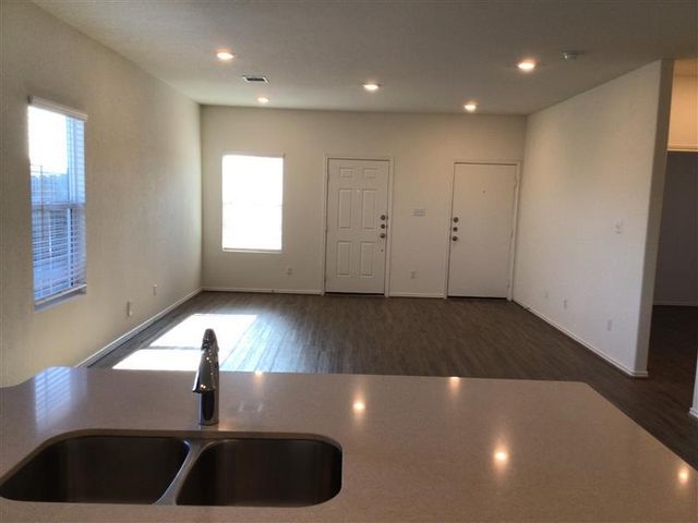 900 Piney CV, Georgetown, TX 78626