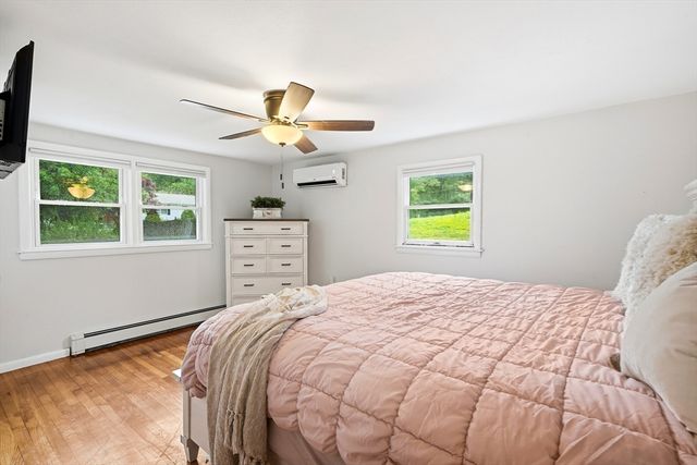 44 Depot Rd, Oxford, MA 01540