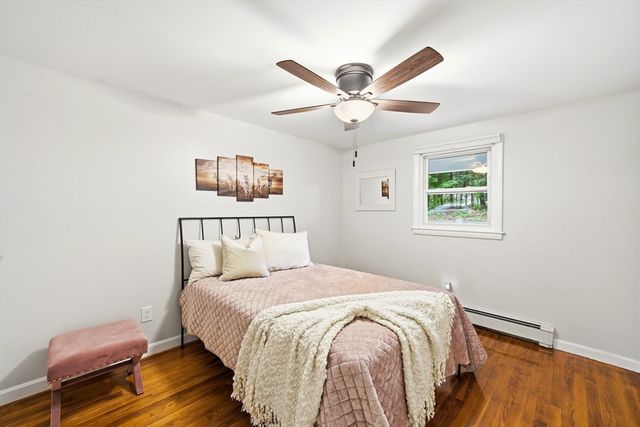 44 Depot Rd, Oxford, MA 01540