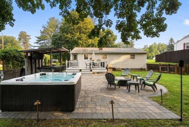 44 Depot Rd, Oxford, MA 01540